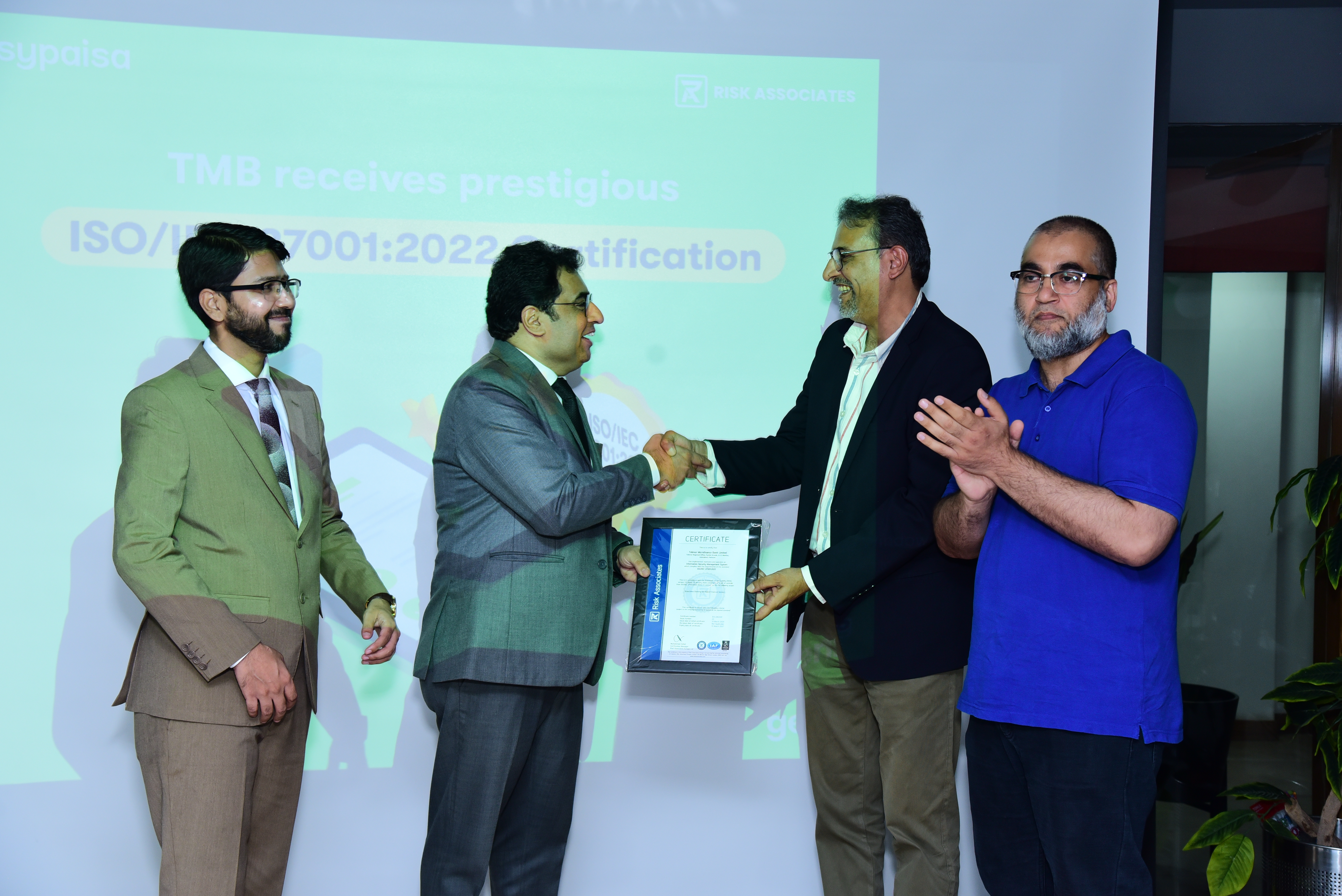 Aziz A. Rahim – Chief Operating Officer, Risk Associates Congratulating TMB Bank
