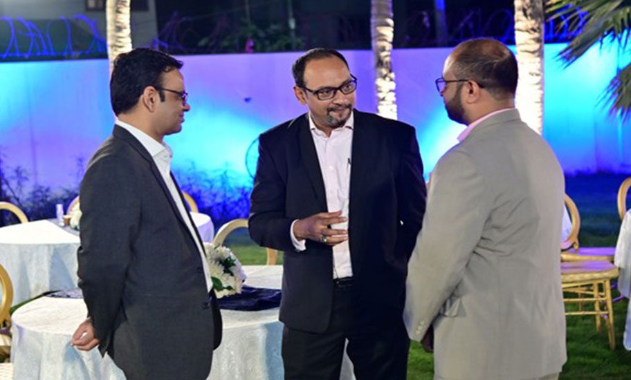 RA HOST EXECUTIVE DINNER EVENT IMAGE 2